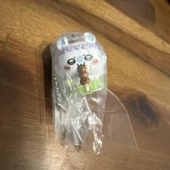 ちいかわ　たべものいっぱいマスコット　モモンガのサムネイル