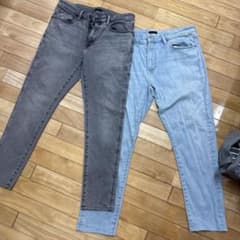 UNIQLO JEANS スキニーデニム 2本セットのサムネイル