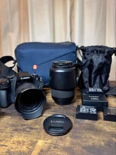 Panasonic LUMIX G8 レンズ2本！バッテリー3個！バッグ付！ Panasonic LUMIX G8 レンズ2本！バッテリー3個！バッグ付！ - メルカリ