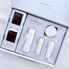 新品】DECENCIA スキンケア トライアルセット - メルカリ