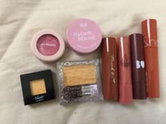 コスメまとめ売りのサムネイル