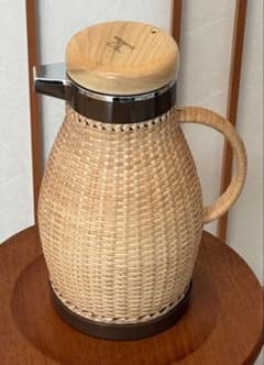 Meiji❤️昭和 レトロ卓上ポット（激レア） 象印 ZOJIRUSHI 藤ポット 1.0L 卓上ポット 昭和レトロ ラタン - メルカリ