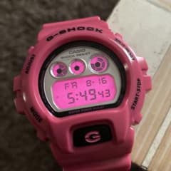 CASIO G-SHOCK ピンク 腕時計 デジタルのサムネイル