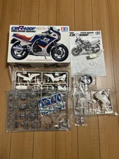 タミヤ　ホンダ　CBR400F　エンデュランス　レジンパーツ付属 タミヤ ホンダ CBR400F エンデュランス レジンパーツ付属 - メルカリ