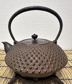 ほぼ未使用品　菊池保寿堂　菊池 正直造 斑紫銅蓋姥口中アラレ　南部鉄瓶　南部鉄器 ほぼ未使用品 菊池保寿堂 菊池 正直造 斑紫銅蓋姥口中アラレ