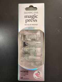 DASHING DIVA magic press ネイルチップのサムネイル