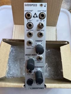 Endorphines GODSPEED モジュラーシンセ ユーロラックのサムネイル