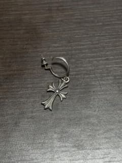 Chrome Hearts クロス フープピアス 片耳用 - メルカリ