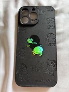 iPhone 16 Pro max ケース クレヨンしんちゃん ブラックのサムネイル