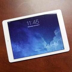iPad Air 64GB 値下げしましたのサムネイル