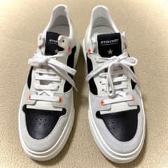 新品イタリア製STOCKTONレザースニーカーホワイトブラック27¥49000 