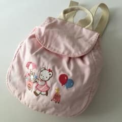 (値下げ)familiar ファミリア リュックのサムネイル