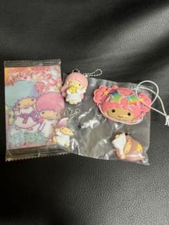 リトルツインスターズ 好き必見！アクセサリー ガチャ セットのサムネイル