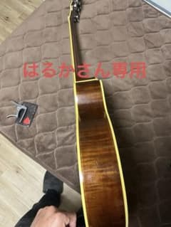 フレイムメイプルアコースティックギターのサムネイル