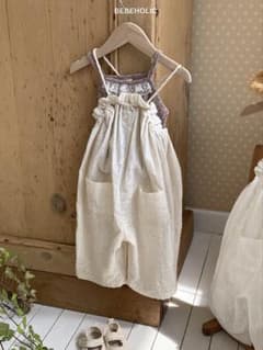 BEBEHOLIC ロンパース アイボリー レース　ベージュ　Sのサムネイル