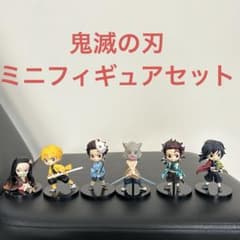 アニメ　キャラクター　ミニフィギュア　600個以上　まとめ売り アニメ キャラクター ミニフィギュア 600個以上 まとめ売り Amazon | Z