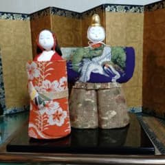 桐塑立雛 男雛の金箔冠 難度の高い女雛の髪型 古布の衣裳 - メルカリ