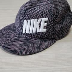 NIKE ナイキ キャップのサムネイル
