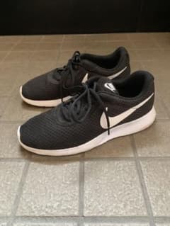 (miya様専用) NIKE ナイキ スニーカー タンジュンのサムネイル