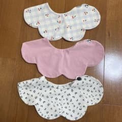コニースタイ 3枚セット 花びら型のサムネイル