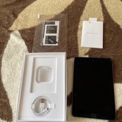 【値下げ】APPLE iPad mini5 WI-FI 64GB 20…のサムネイル