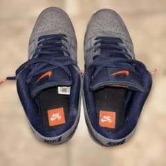 NIKE SB DUNK LOW スニーカーのサムネイル
