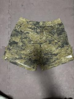 THE NORTH FACE NB42052 バーサタイルショーツ　カモ柄 Lのサムネイル