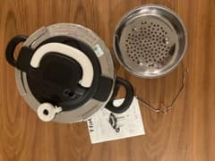 T-fal 圧力鍋 3L ステンレス 蒸し器付きのサムネイル
