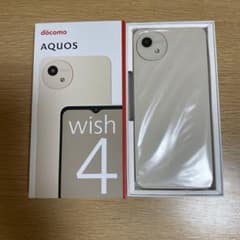 AQUOS wish 4 docomo ホワイトのサムネイル