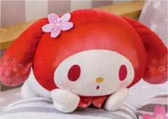 マイメロディ　桜寝転びBIGぬいぐるみ（レッド）のサムネイル