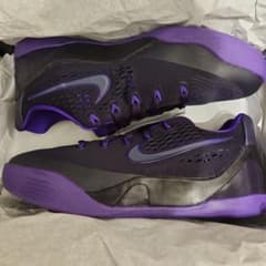 NIKE KOBE IX LOW EM GS バスケットボールシューズのサムネイル