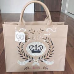 ⭐値下げ中⭐【英国限定販売】ハロッズ プラチナジュビリー記念 エコバッグのサムネイル