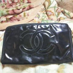 赤字覚悟☆思い切ってお値下げCHANEL シャネル 長財布のサムネイル