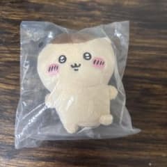 ちいかわ 栗まんじゅう おすわりぬいぐるみのサムネイル