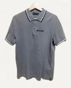 PRADA プラダ ポロシャツ L グレー ティップライン ラバーロゴ PRADA プラダ ポロシャツ L グレー ティップライン ラバーロゴ - メルカリ
