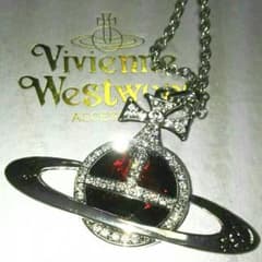Vivienne Westwoodネックレスのサムネイル