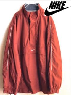【 NIKE ナイキ⠀】ナイロンジャケットのサムネイル