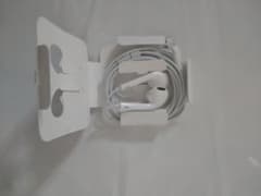 iPhoneイヤホン純正のサムネイル
