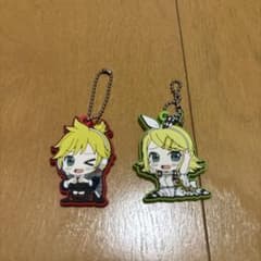 プロセカ　鏡音リン・レン　キーホルダーのサムネイル