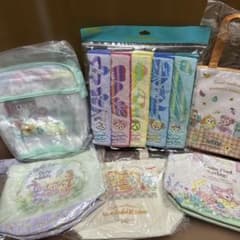 ダッフィー＆フレンズ ランチバッグ・タオルセット まとめ売り - メルカリ