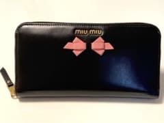 ♡miumiu バイカラー　リボン財布♡のサムネイル