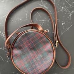 YORKLAND チェック柄 ラウンドショルダーバッグのサムネイル