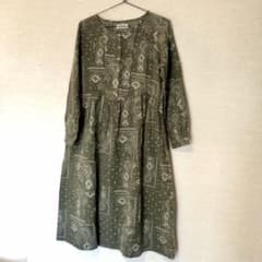 フェリシモ  サニークラウズ　新品　バンダナ好きのワンピースのサムネイル
