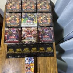 遊戯王　未開封ボックス　6箱　まとめ売り 遊戯王 未開封BOX 10箱 まとめ売り シュリンク付 特典6パック - メルカリ