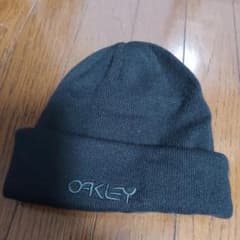 OAKLEY ブラック ニット帽のサムネイル
