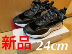 PUMA x CHARLOTTE OLYMPIA ウィメンズ スニーカーのサムネイル