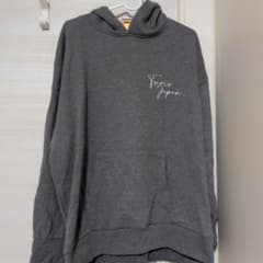Travis Japan パーカーのサムネイル