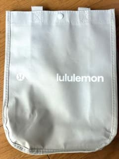 lululemon ショッパー 小 ルルレモンのサムネイル