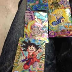 ドラゴンボールのカードのサムネイル