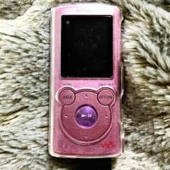 ウォークマン ピンク  ☆充電器付き☆のサムネイル